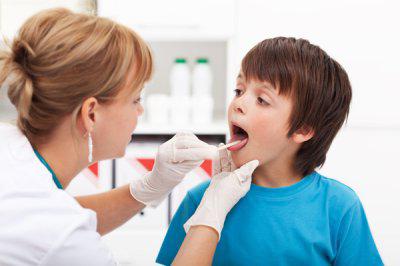 cura per tonsillite per i bambini
