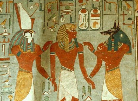 Египетски бог на планините