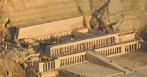 Tempelj v deir el bahriju