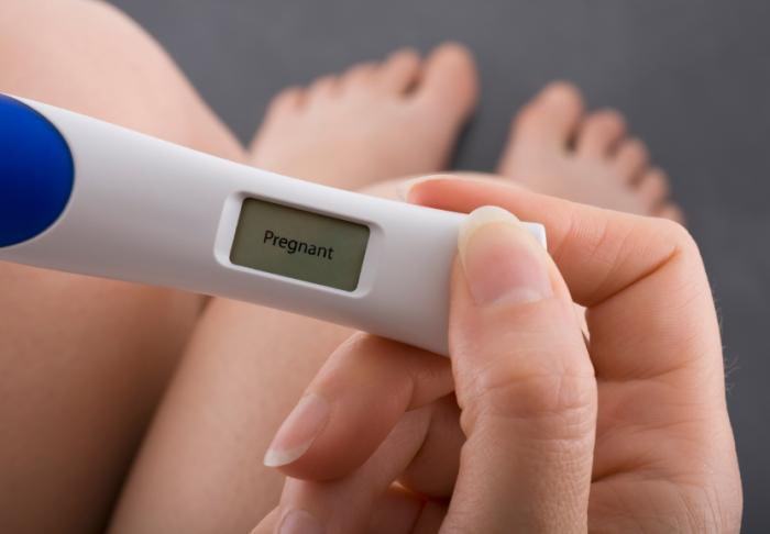 jasný modrý těhotenský test