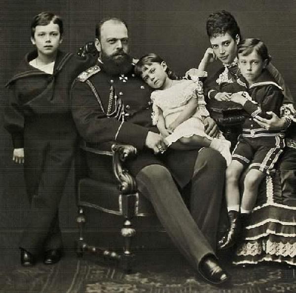 Tsar Alexander 3 e la sua biografia di famiglia