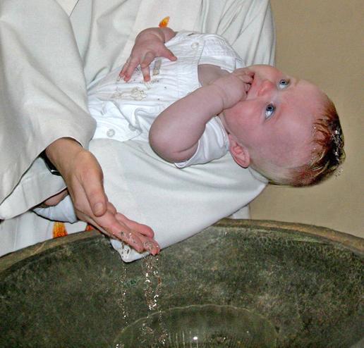 cosa è necessario per battesimo