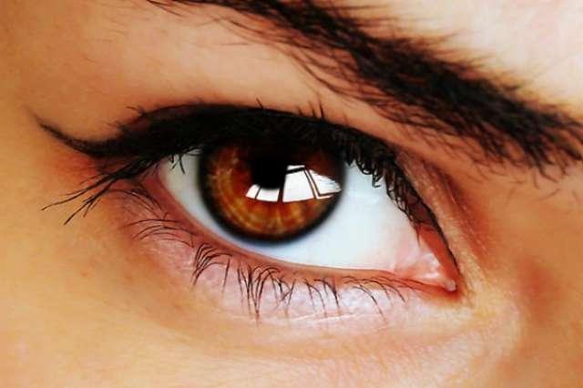 združljivost barv oči