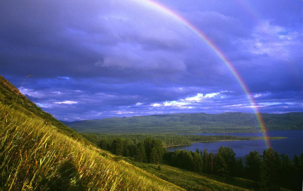 arcobaleno sopra la riserva delle Azas