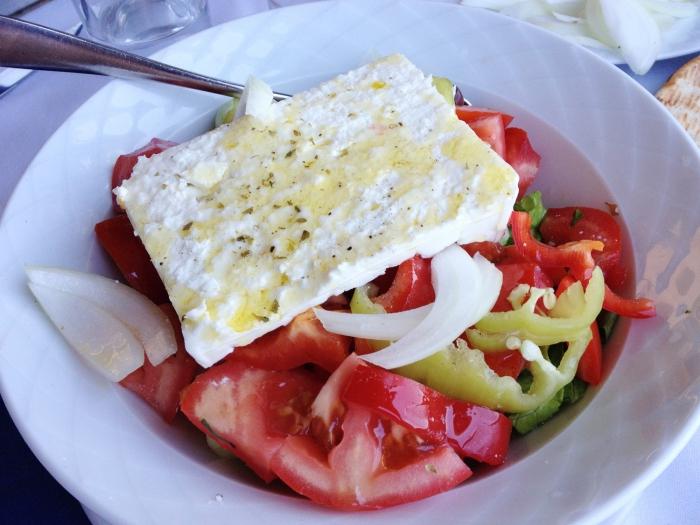 како направити грчку салату