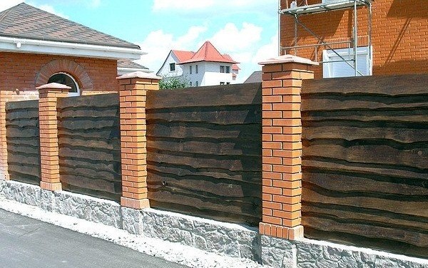 recinzione non tagliata