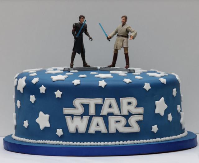 torta z zvezdnimi vojnami