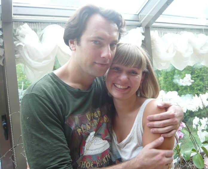 Андрей и съпругата му Юлия