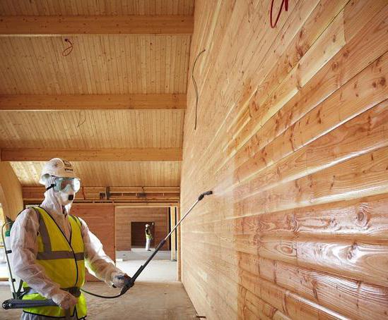 Protezione antincendio GOST di strutture in legno
