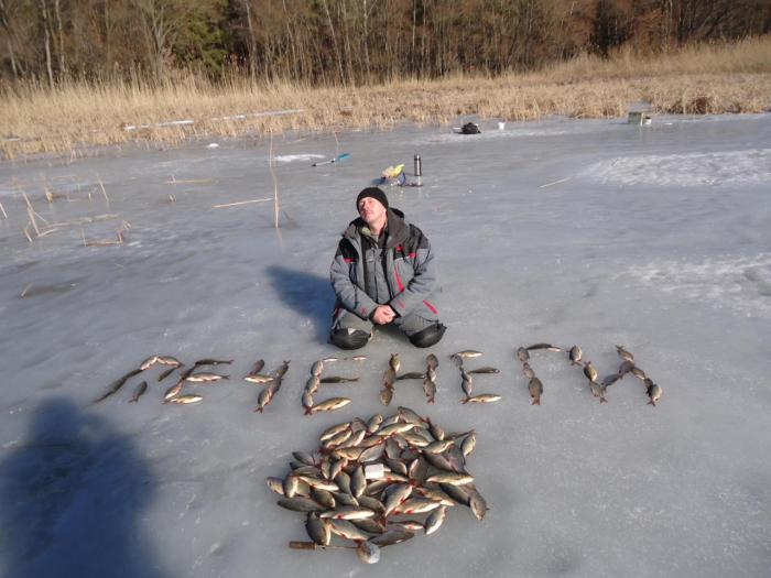 zimní rybolov v oblasti Charkov