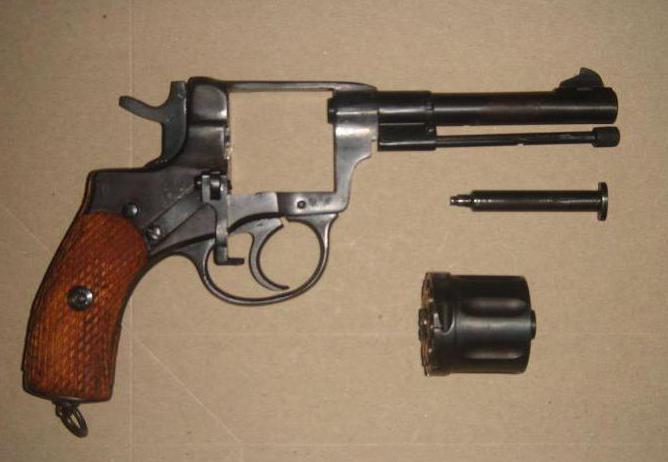Флауберова револвер фотографија