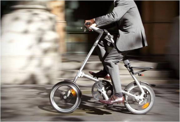 mestno zložljivo kolo z majhnimi kolesi