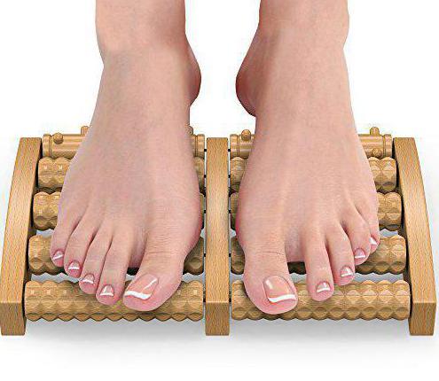 leseni masažer za stopala