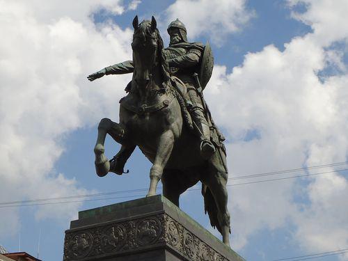 паметник на основателя на Москва