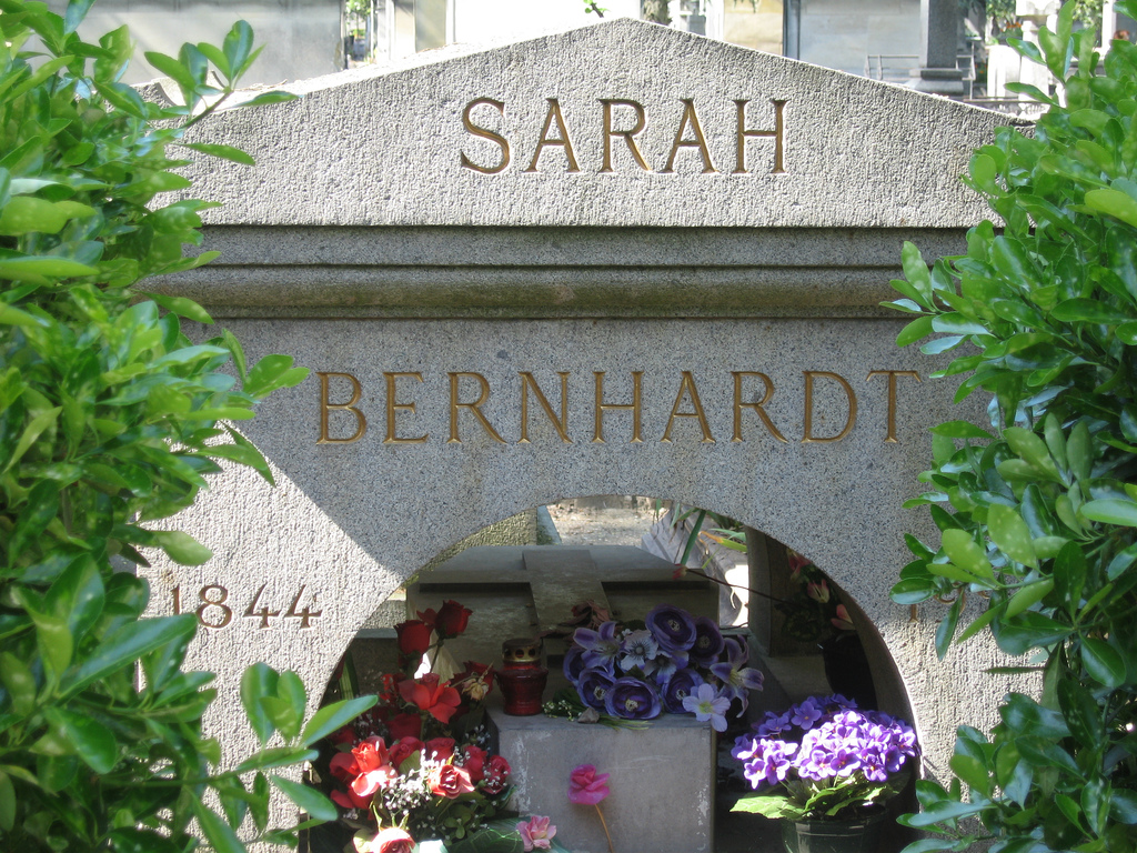 Гробницата на Сара Бернар