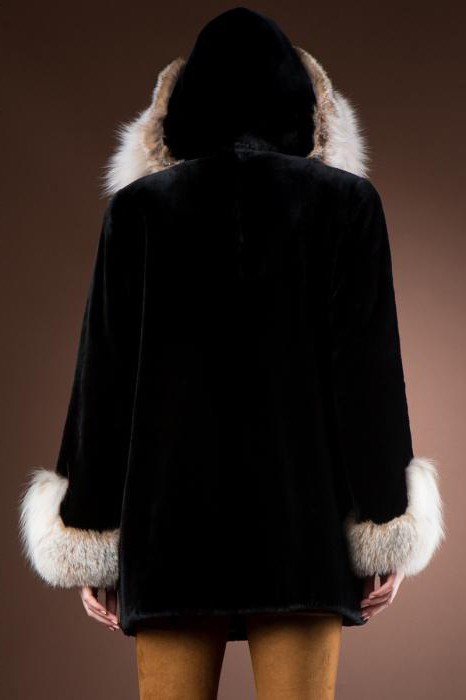 Kožený plášť ořezaného bobra s kapucí