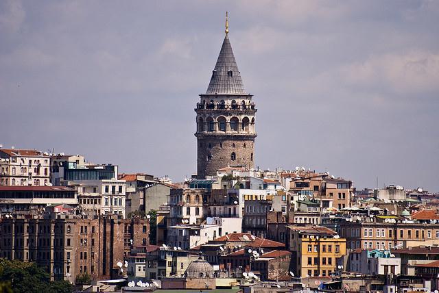 История на Галата кула в Истанбул