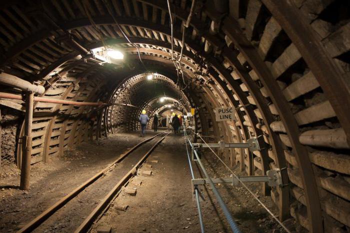 valore delle riserve e dei giacimenti minerari in Italia