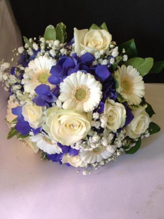 bouquet bianco e blu