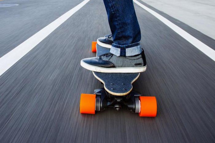 elektrický skateboard