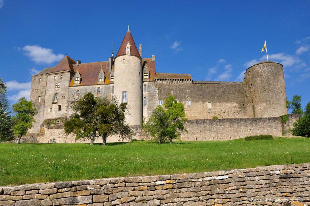 Zamek Châteauneuf