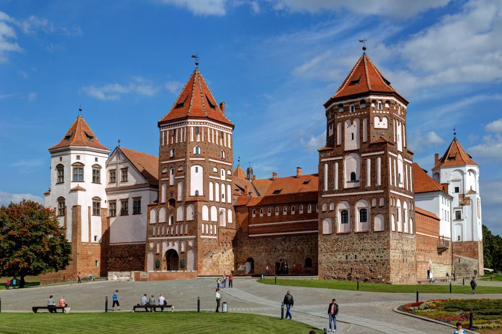 Замък Мир (Беларус)
