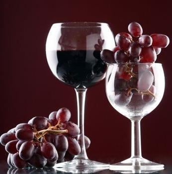 gotowanie wina z winogron w domu