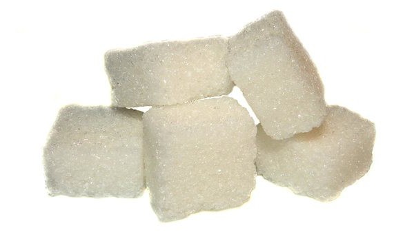 zdrobljen sladkor kratke hlačke