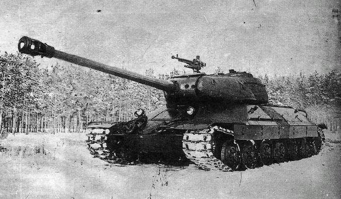 Tank IS-6 na tovarniških testih