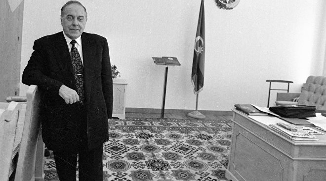 Predsednik Aliyev