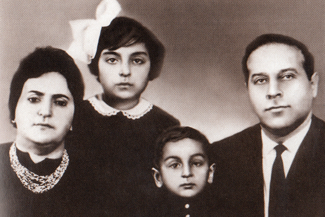 mladá Aliyevova rodina