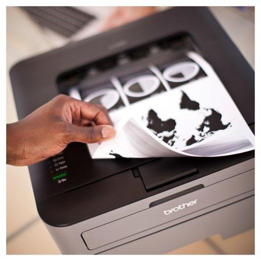 črno-beli laserski tiskalnik