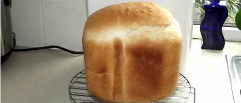 okusen domač kruh v pečici