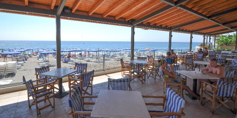 Restoran Alfa Beach 4 *