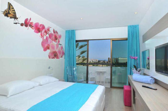 hotel cyprus margadina foto camere per tre