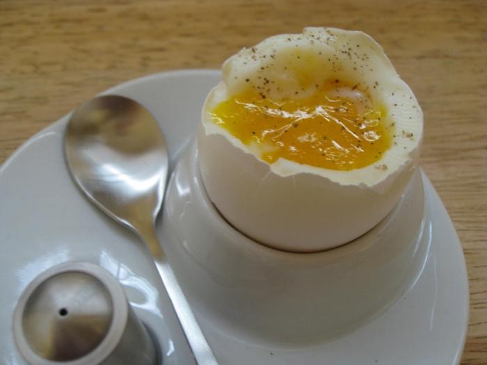 vařte vejce ve sáčku