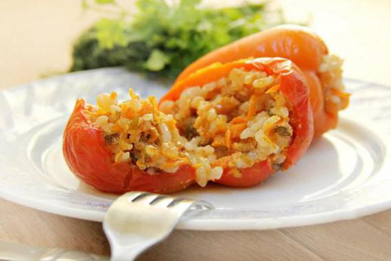 kako kuhati punjene paprike u posudama redmond
