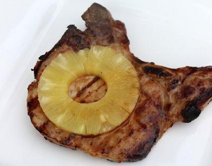 maiale fritto con ananas