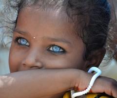 характеристика на хора със сини очи