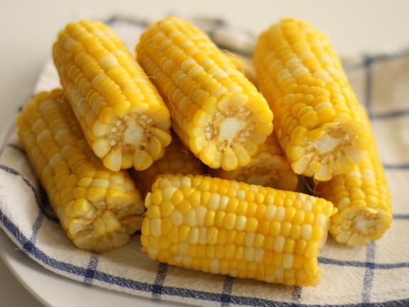 gotuj minuty kukurydzy