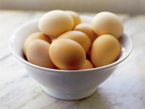 Kolik potřebuje vařit vajíčka