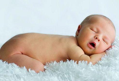 Quanto fa dormire un neonato