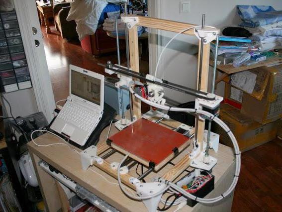 3D tiskalnik to storite sami