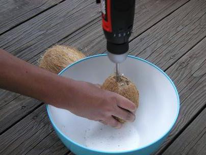 kako razbiti kokos doma