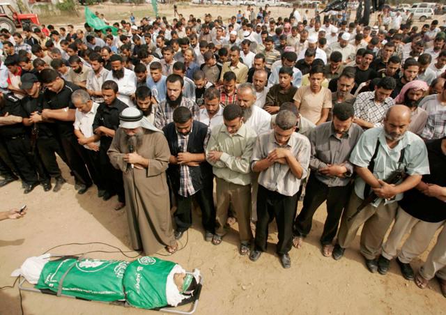 как са погребани мъжете-мюсюлмани