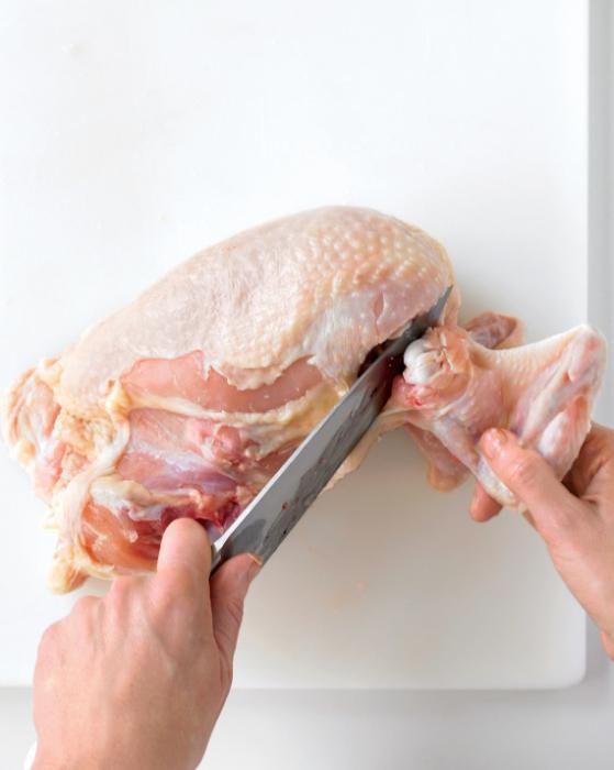 jak nakrájet kuře z kostí