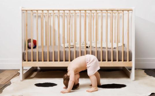 kako izbrati otroško posteljico za novorojenčka