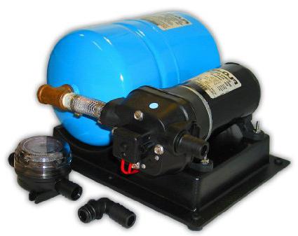 stazione automatica di approvvigionamento idrico con un idroaccumulatore