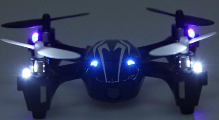 niedrogi mini-quadkopter