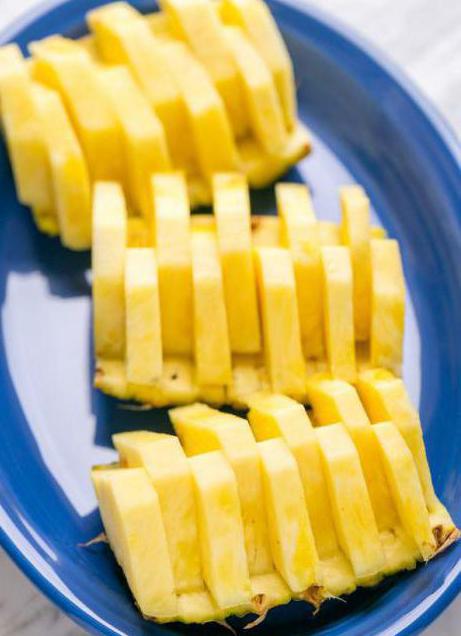 kako olupiti ananas z nožem